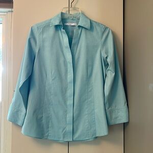 Foxcroft, fits 8-10,100% cotton,V-neck to buttons,bracelet length sleeve.As new